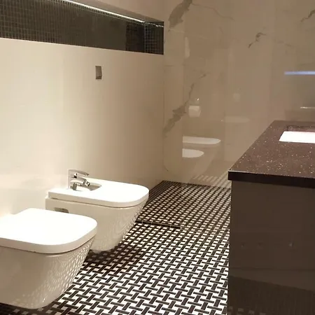 Lake Апартаменты *